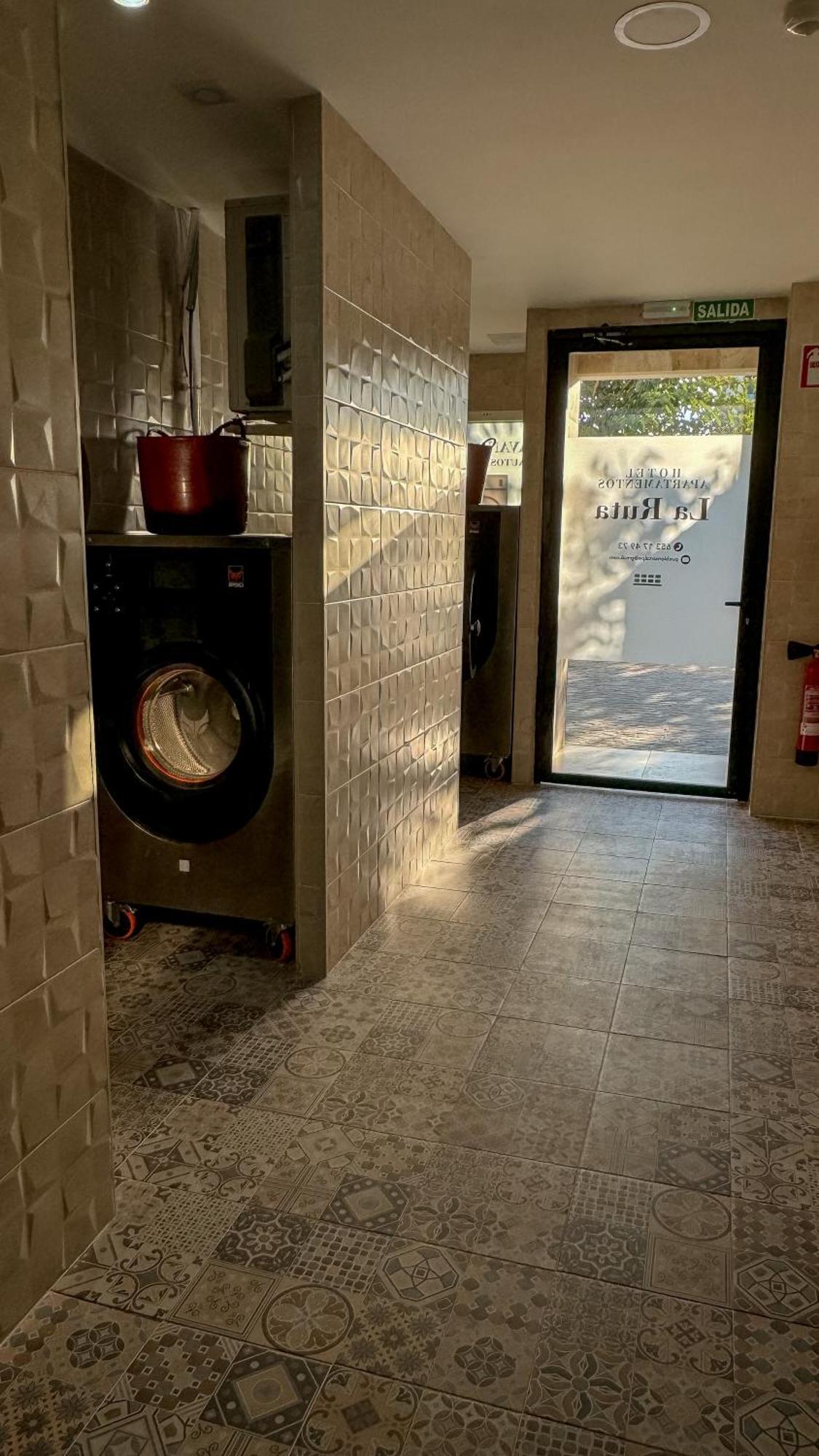 Apartamentos La Ruta Calpe Zewnętrze zdjęcie