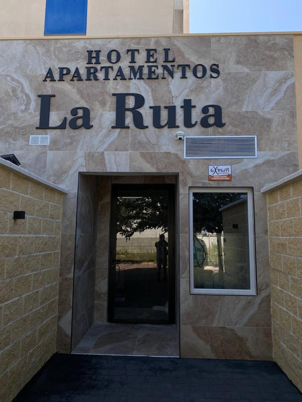 Apartamentos La Ruta Calpe Zewnętrze zdjęcie