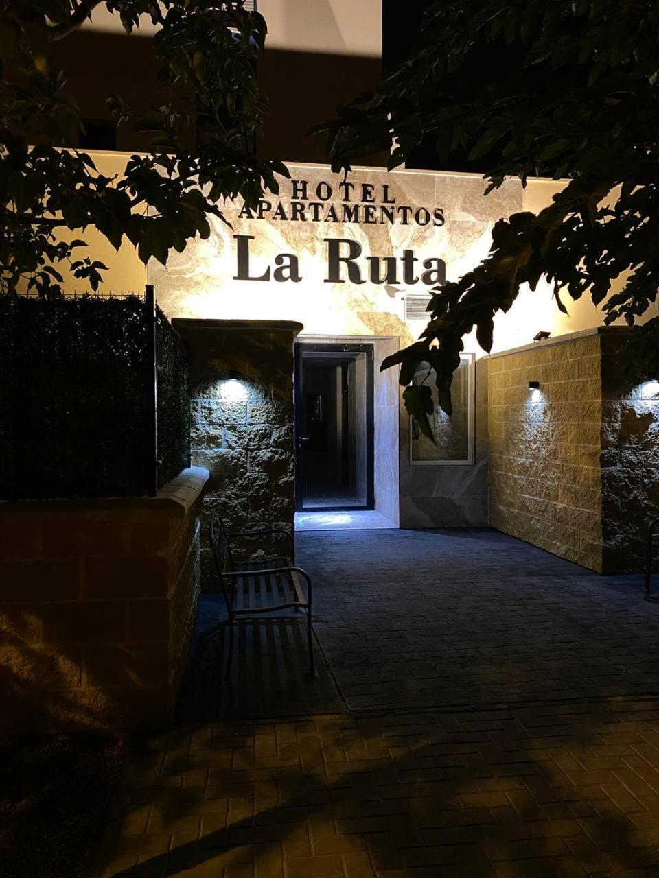 Apartamentos La Ruta Calpe Zewnętrze zdjęcie